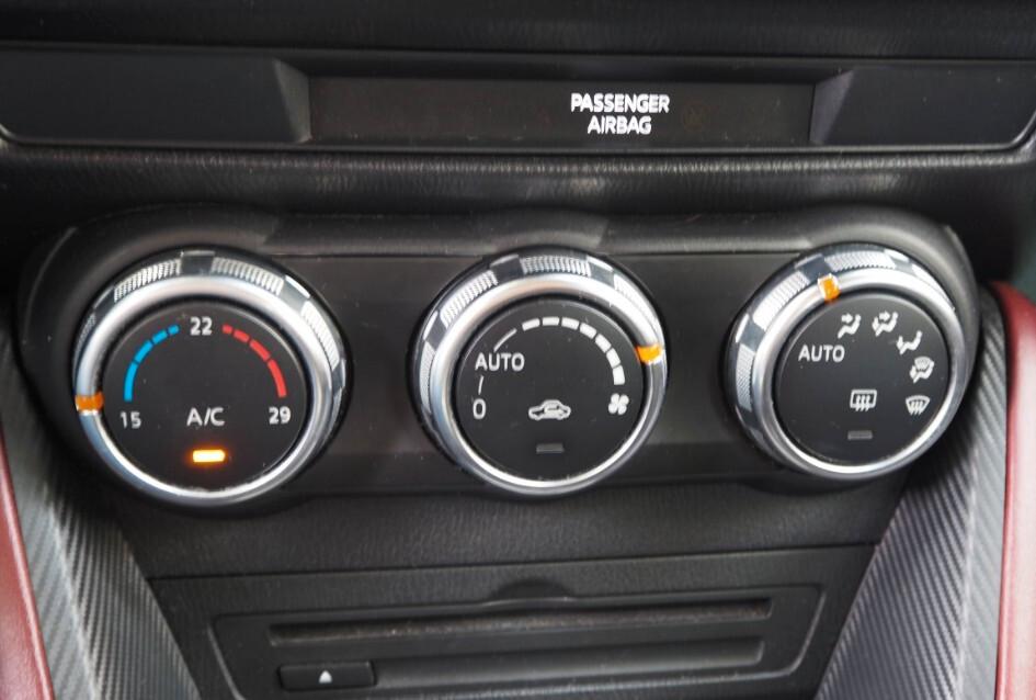 Mazda CX-3 1.5L Skyactiv-D Luxury Edition
