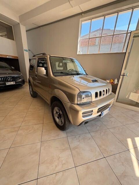 Suzuki Jimny 1.5 DDiS cat 4WD JLX