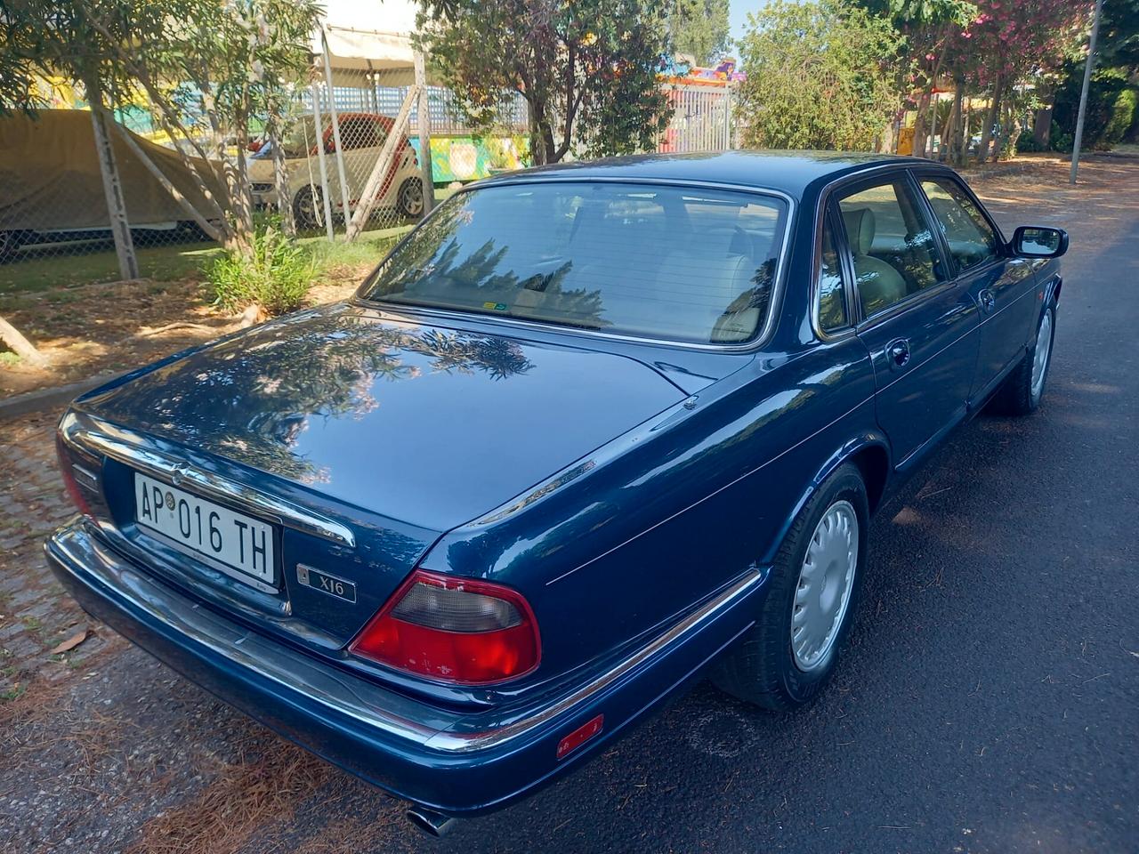 Jaguar Xj6 4.0 benzina 85.000 iscritta ASI