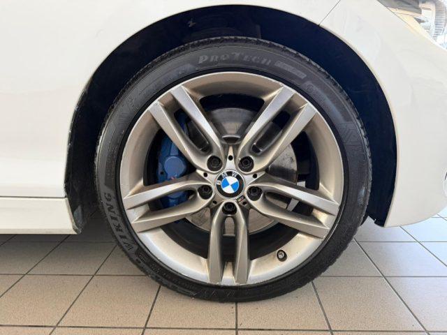 BMW 120 d xDrive 5p. Msport //LED//NAVI/BLUETOOTH