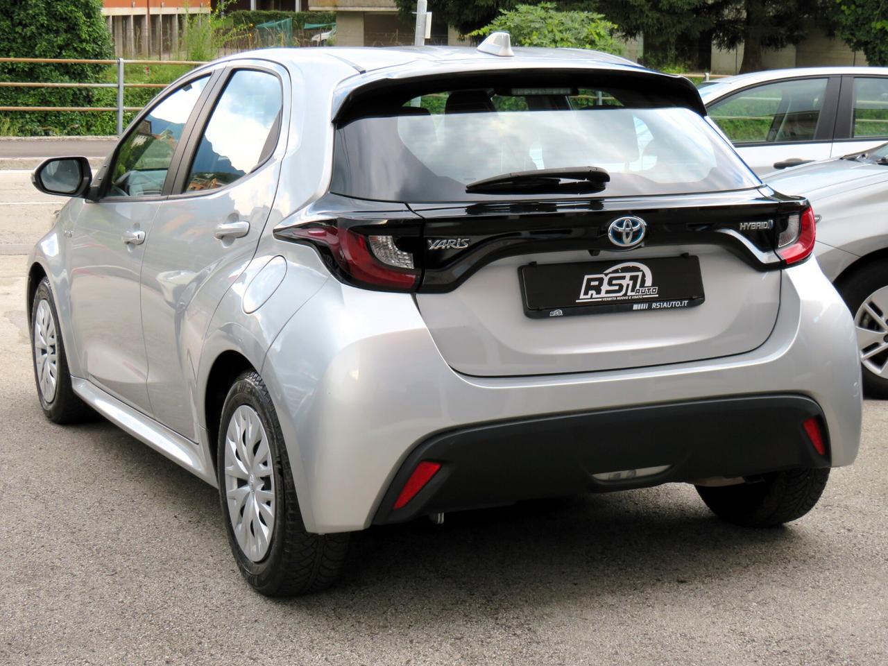 Toyota Yaris 1.5 Hybrid 5 porte Business