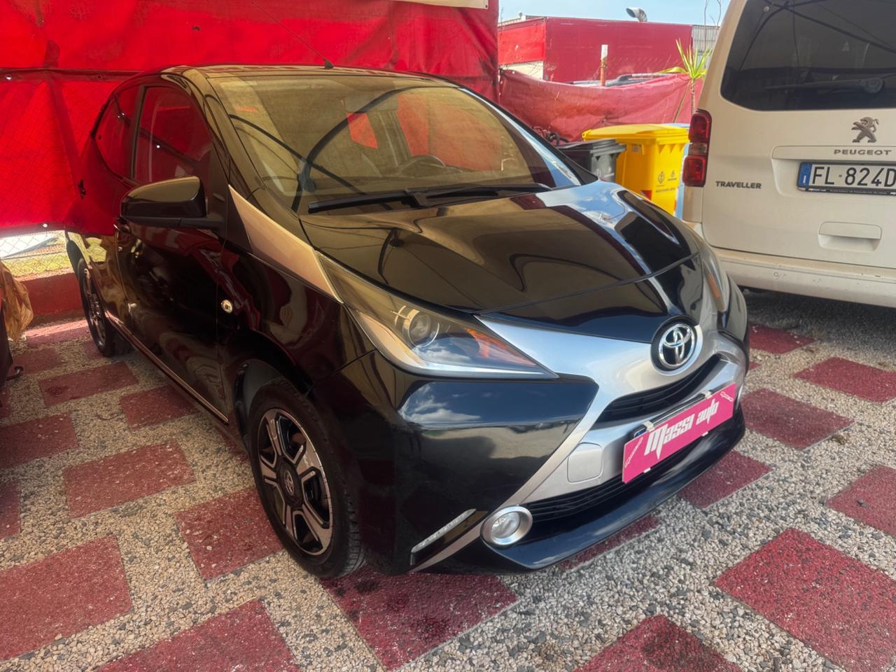 Toyota Aygo 1.0 VVT-i 69 CV 5 porte GARANTITA