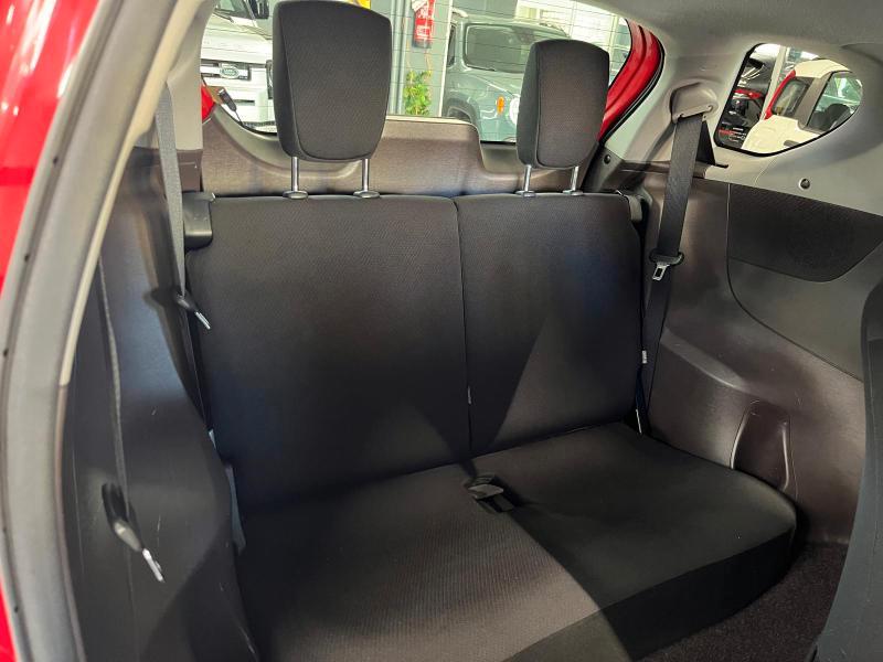 Toyota iQ 1.0 Sol