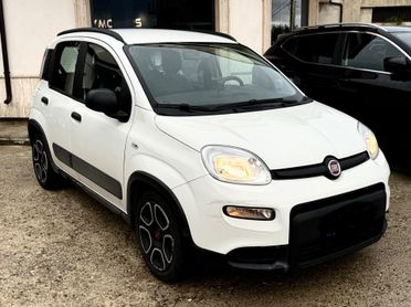 Fiat Panda 1.0 FireFly S&S Hybrid City Cross