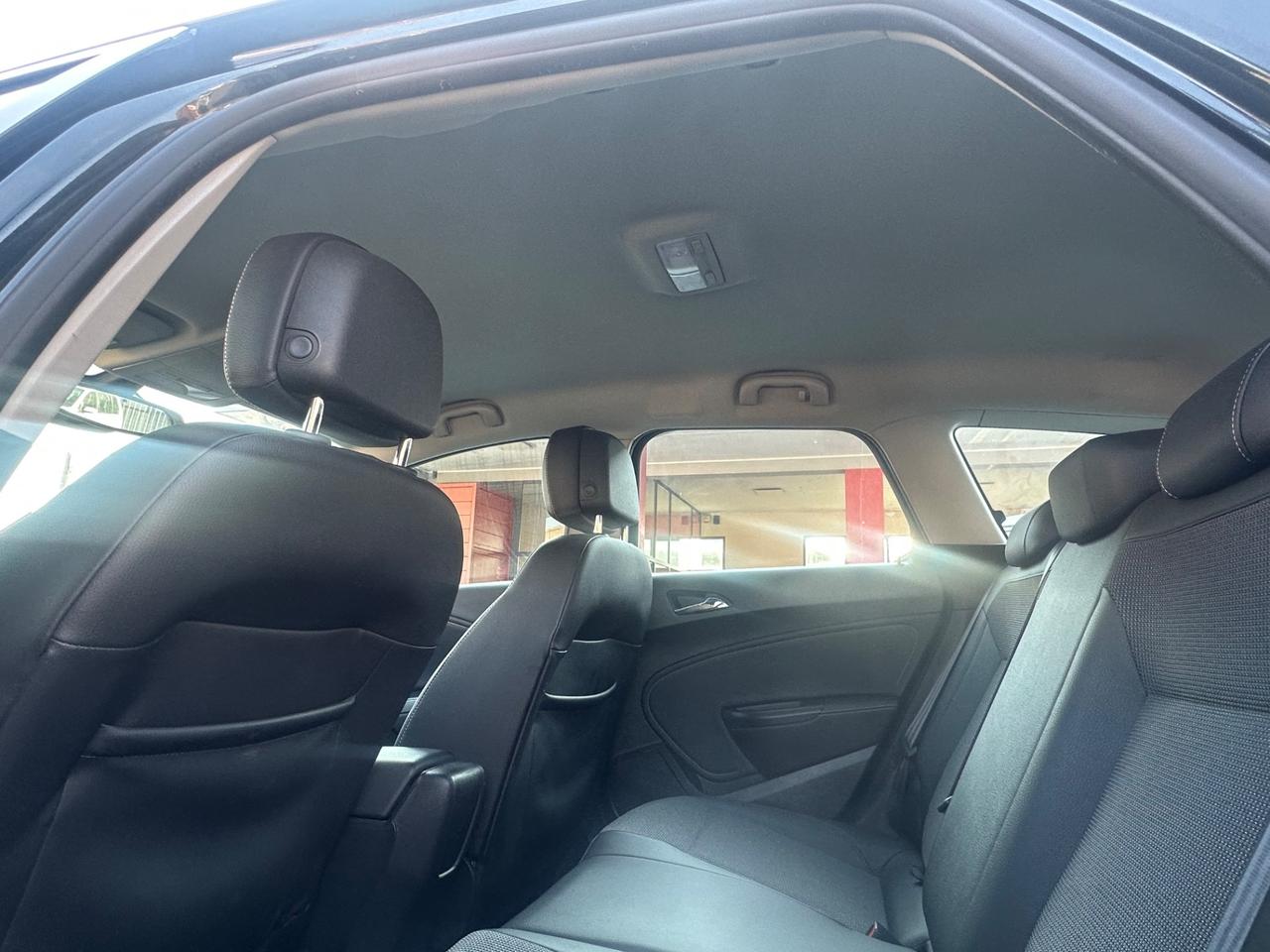 Opel Astra 1.7 CDTI 130CV Sports Tourer Cosmo