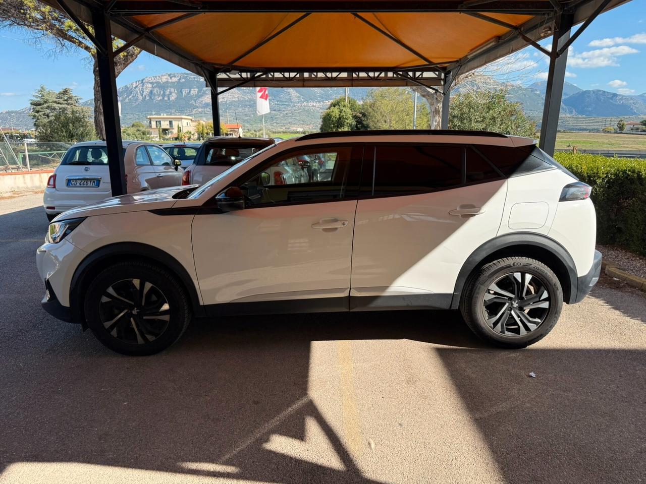 Peugeot 2008 BlueHDi 130 S&S EAT8 Allure