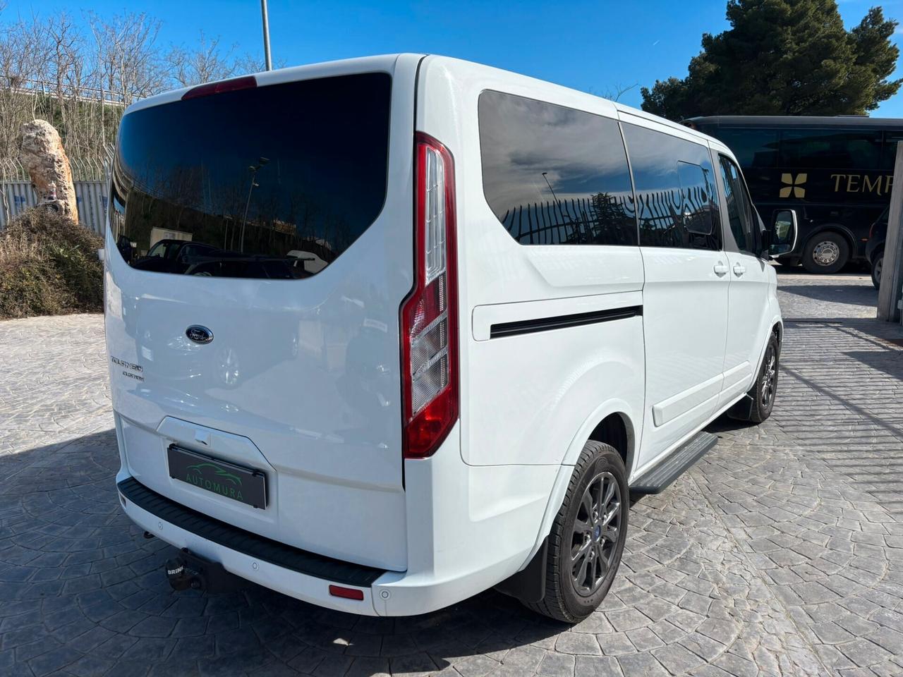 FORD TOURNEO CUSTOM 2.0d 185CV TITANIUM X