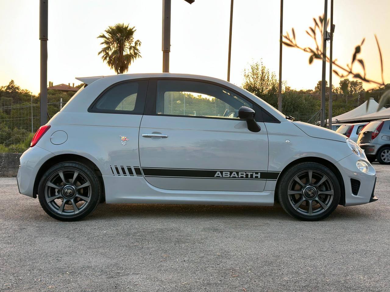 Abarth 595 1.4 Turbo T-Jet 145 CV