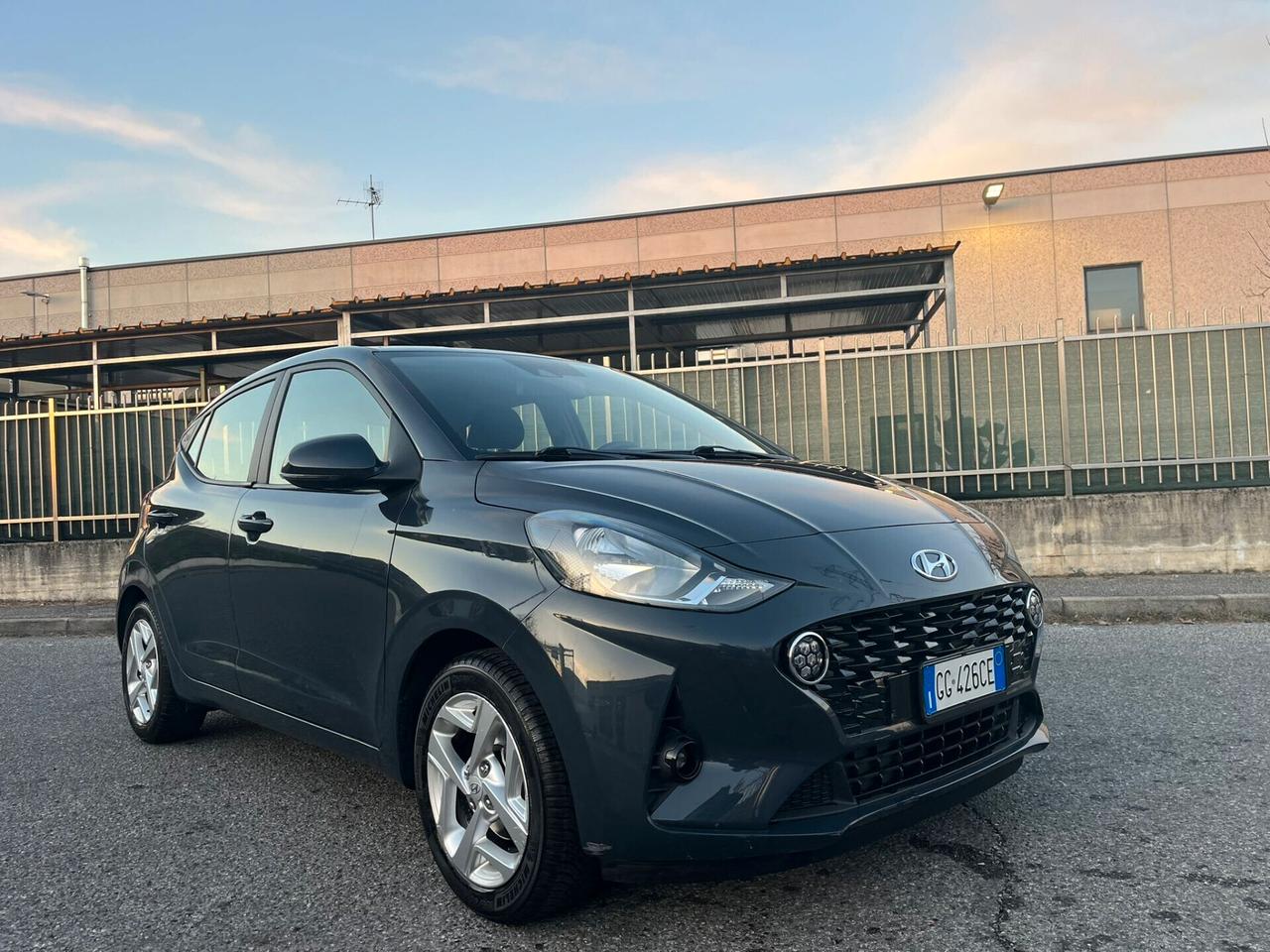 Hyundai i10 1.0 BENZ X NEOP 40.000 KM