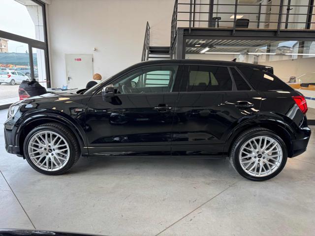 AUDI Q2 30 TFSI S line Interiors Cerchi 19"