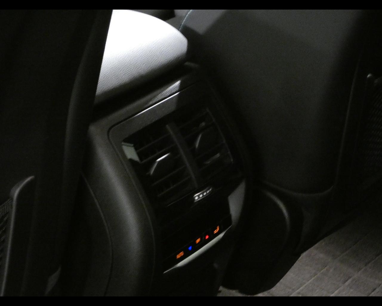 BMW X4 (G02/F98) - X4 xDrive20d 48V Msport