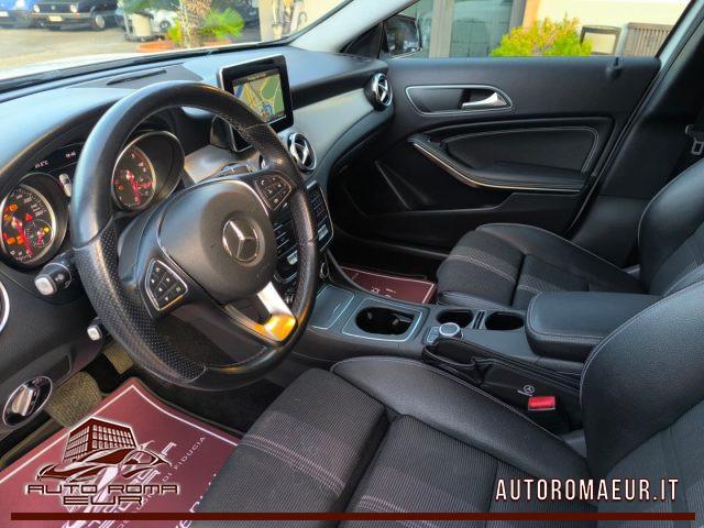MERCEDES-BENZ GLA 220 d Automatic Premium PREZZO REALE! CarPlay! CAM!