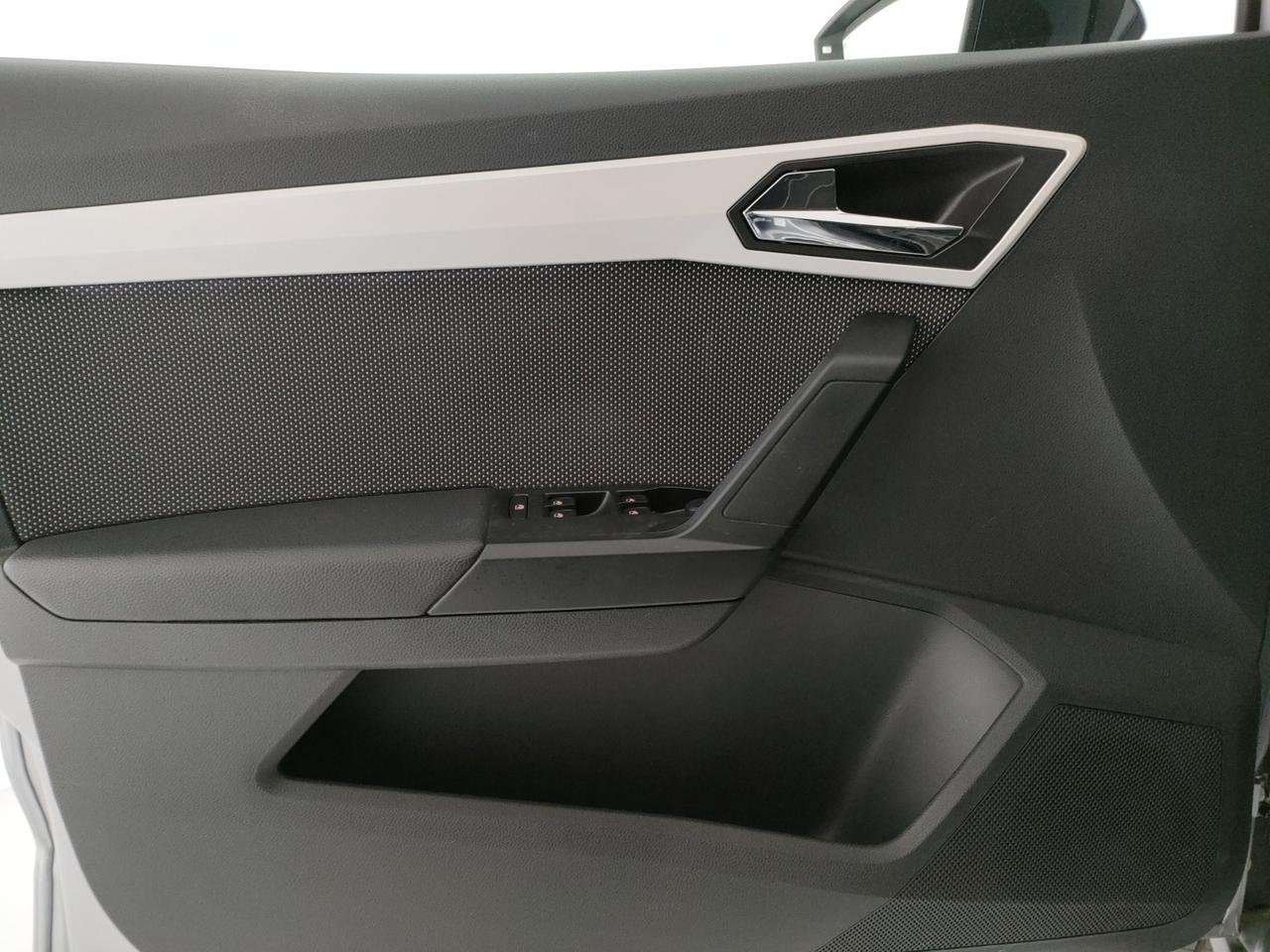 Seat Arona 1.0 tgi xcellence 90cv