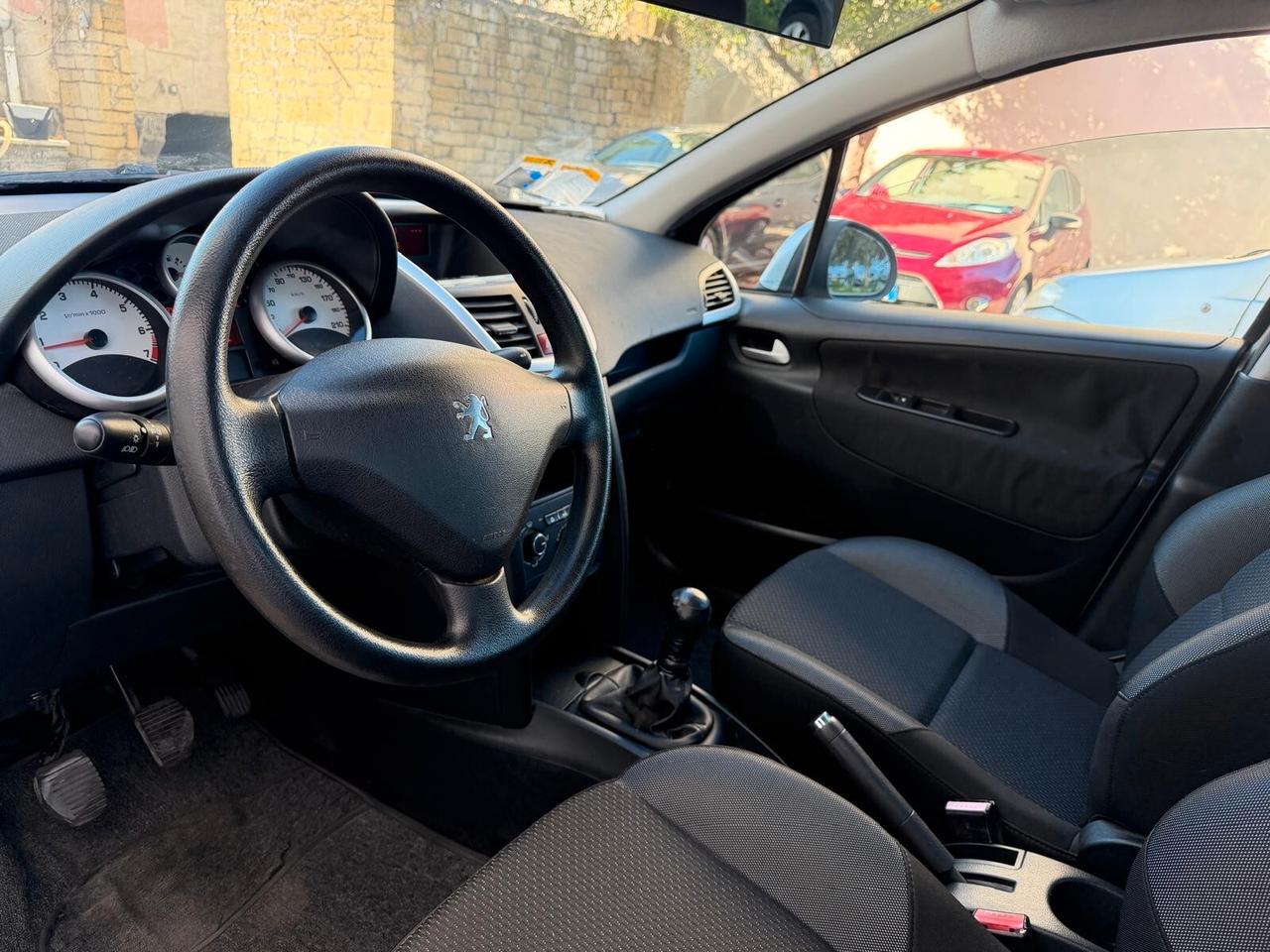 Peugeot 207 1.4 8V 75CV 5p. Energie Sport ECO GPL-10/2009