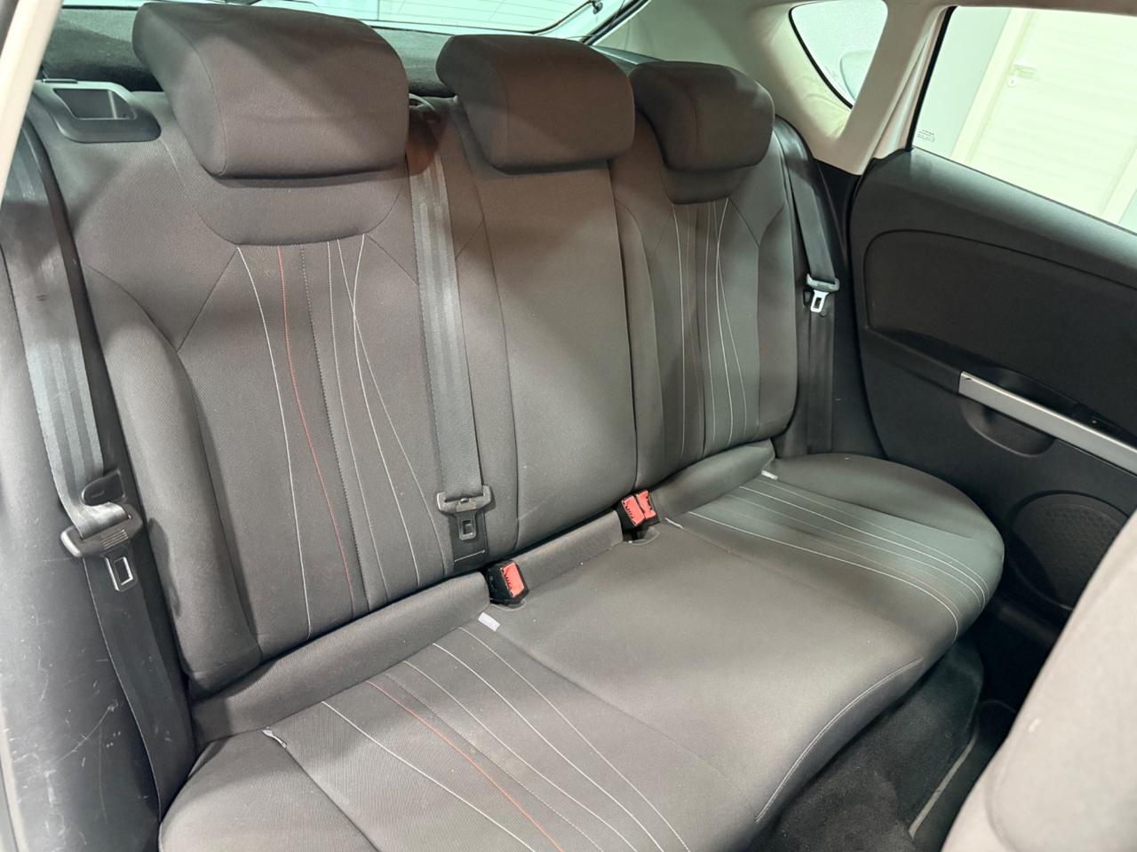 Seat Leon 1.6 TDI CR 105CV UNICO PROPRIETARIO OK NEOPATENTATI