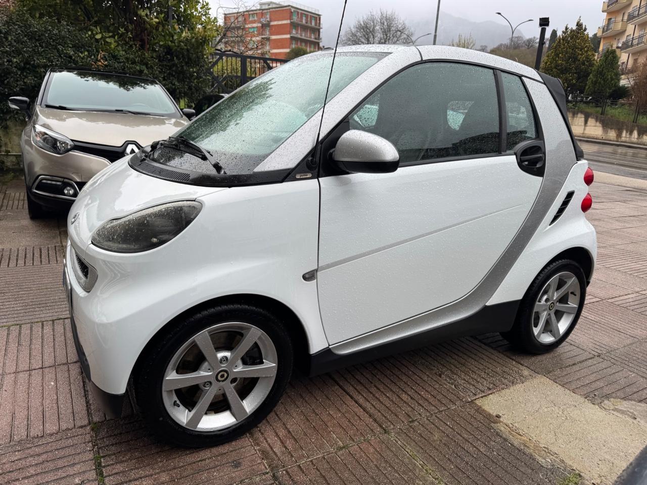 Smart ForTwo 1000 52 kW MHD cabrio pulse