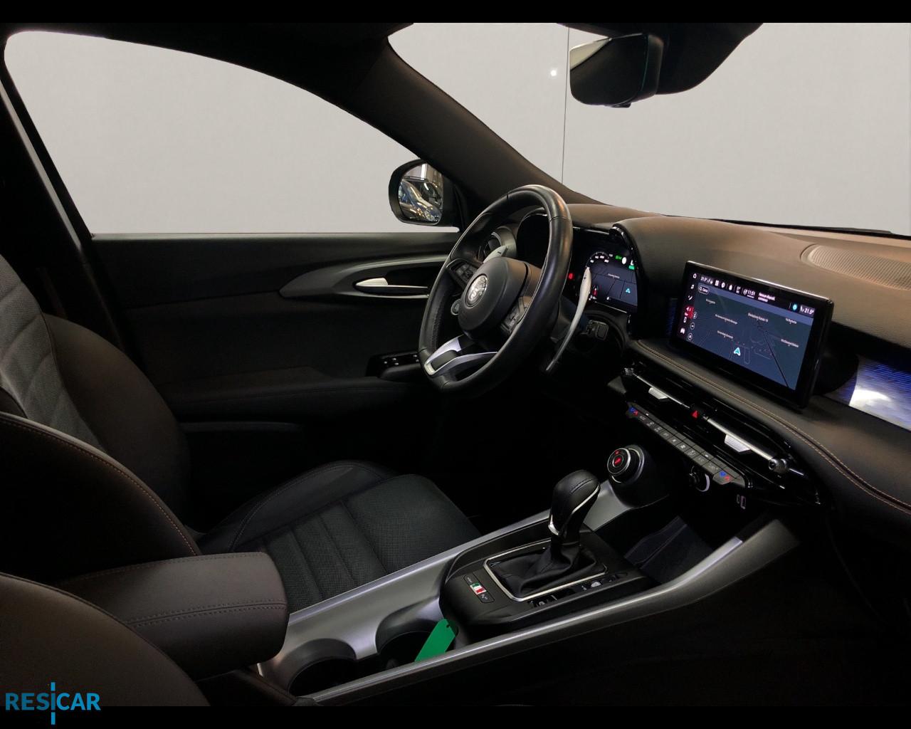 ALFA ROMEO Tonale 1.3 phev Veloce Q4 280cv at6