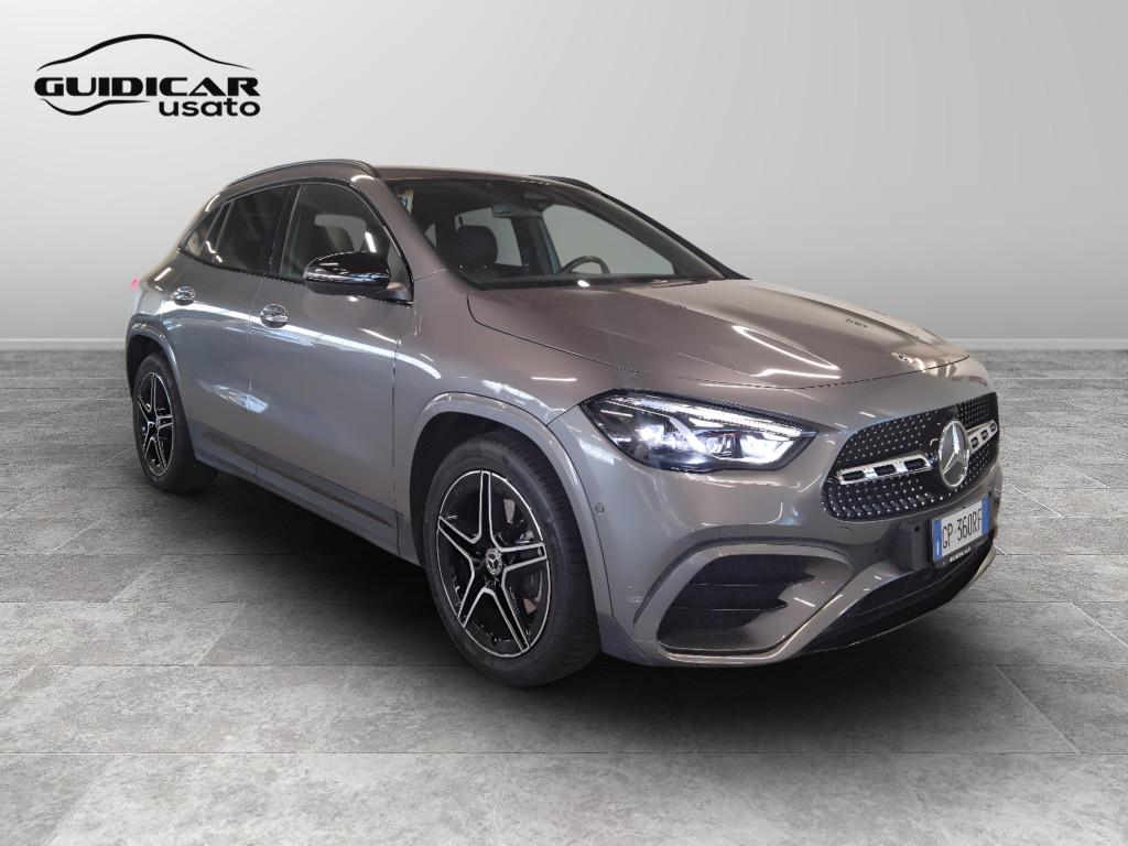 Mercedes-Benz GLA-H247 2023 - GLA 200 d AMG Line Advanced Plus auto