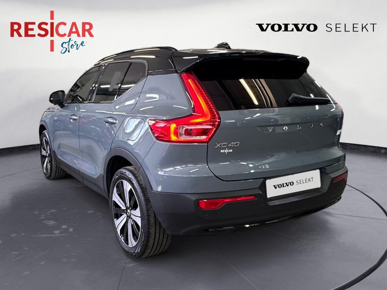 VOLVO XC40 twin motor Plus awd
