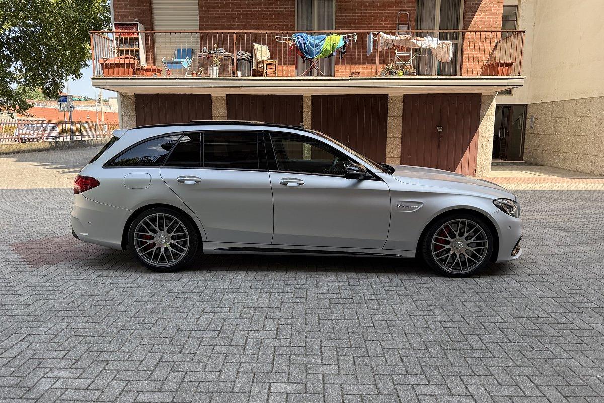 MERCEDES C 63 S.W. AMG S