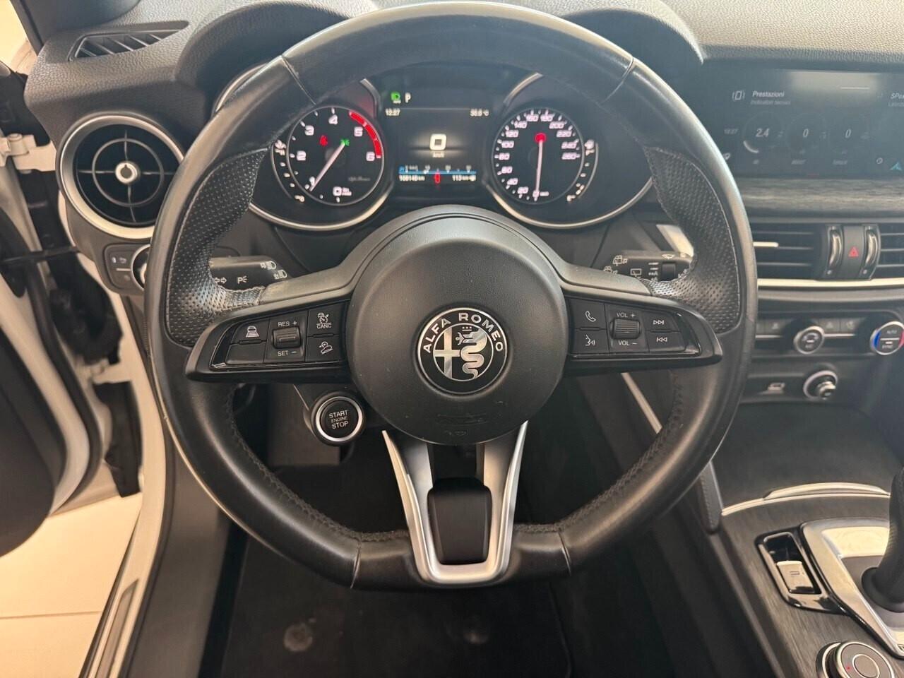Alfa Romeo Stelvio 2.2 Turbodiesel 190 CV AT8 RWD Business