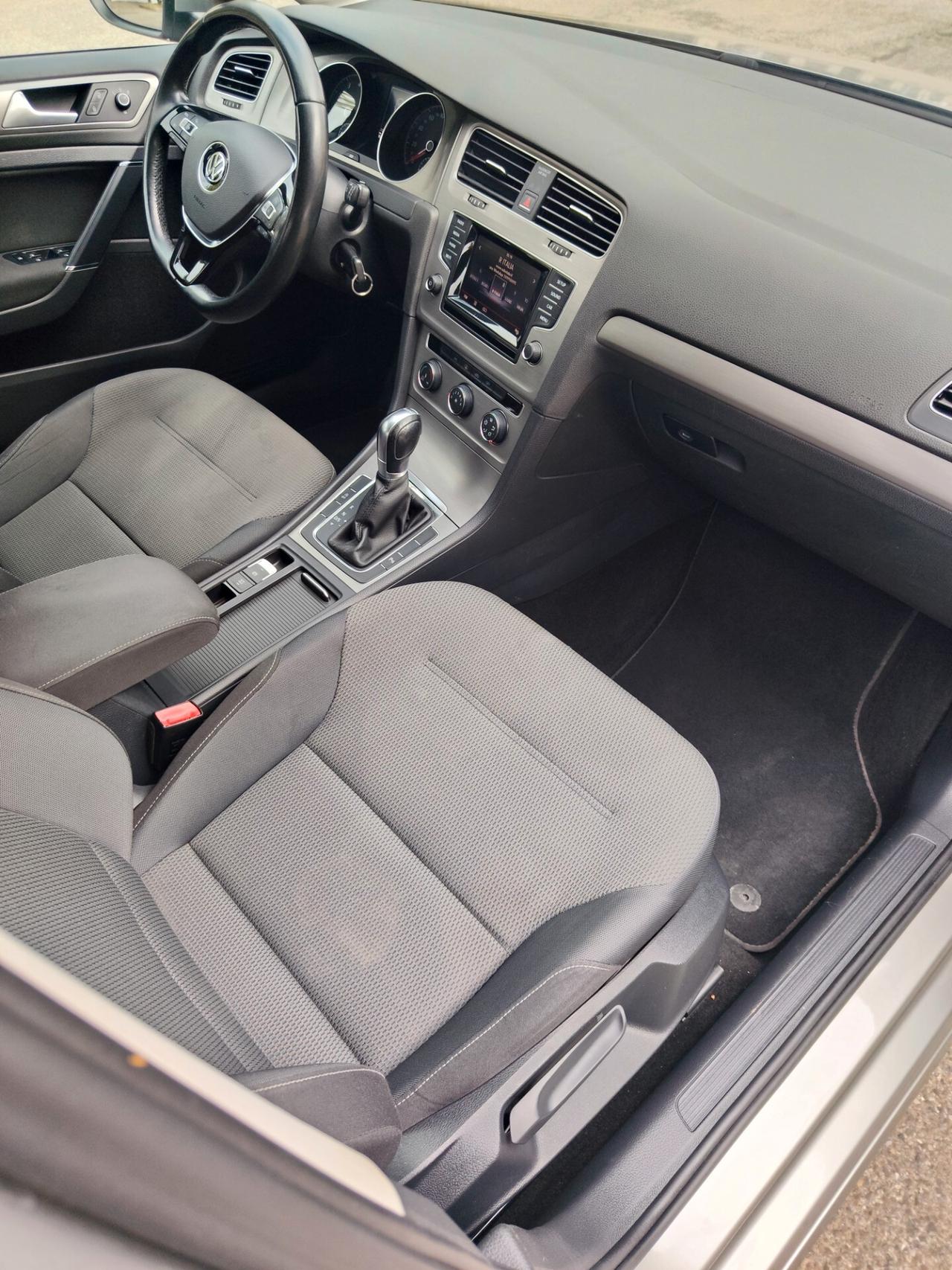 Volkswagen Golf Business 1.4 TGI DSG 5p. Highline BlueMotion