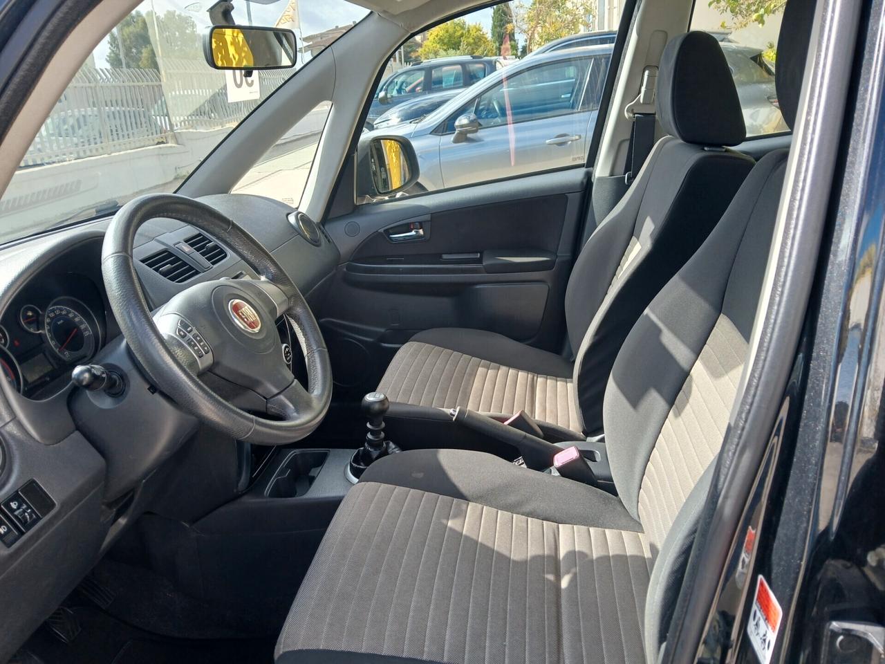 FIAT Sedici 4x4 2.000 MultiJet 136cv Km151.000