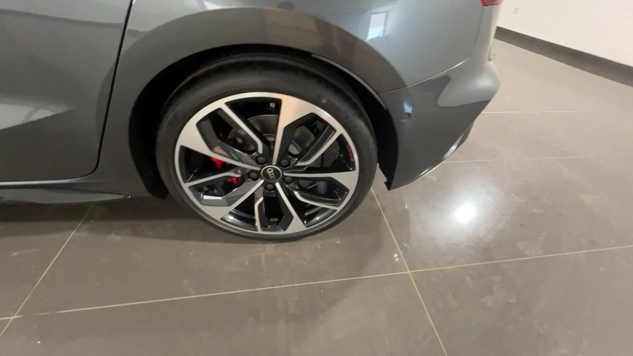Audi A3 RS 3 SPB TFSI quattro S tronic