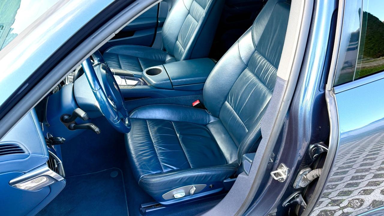 Porsche Panamera 3.6 i 300cv 4x4 Semi Nuova