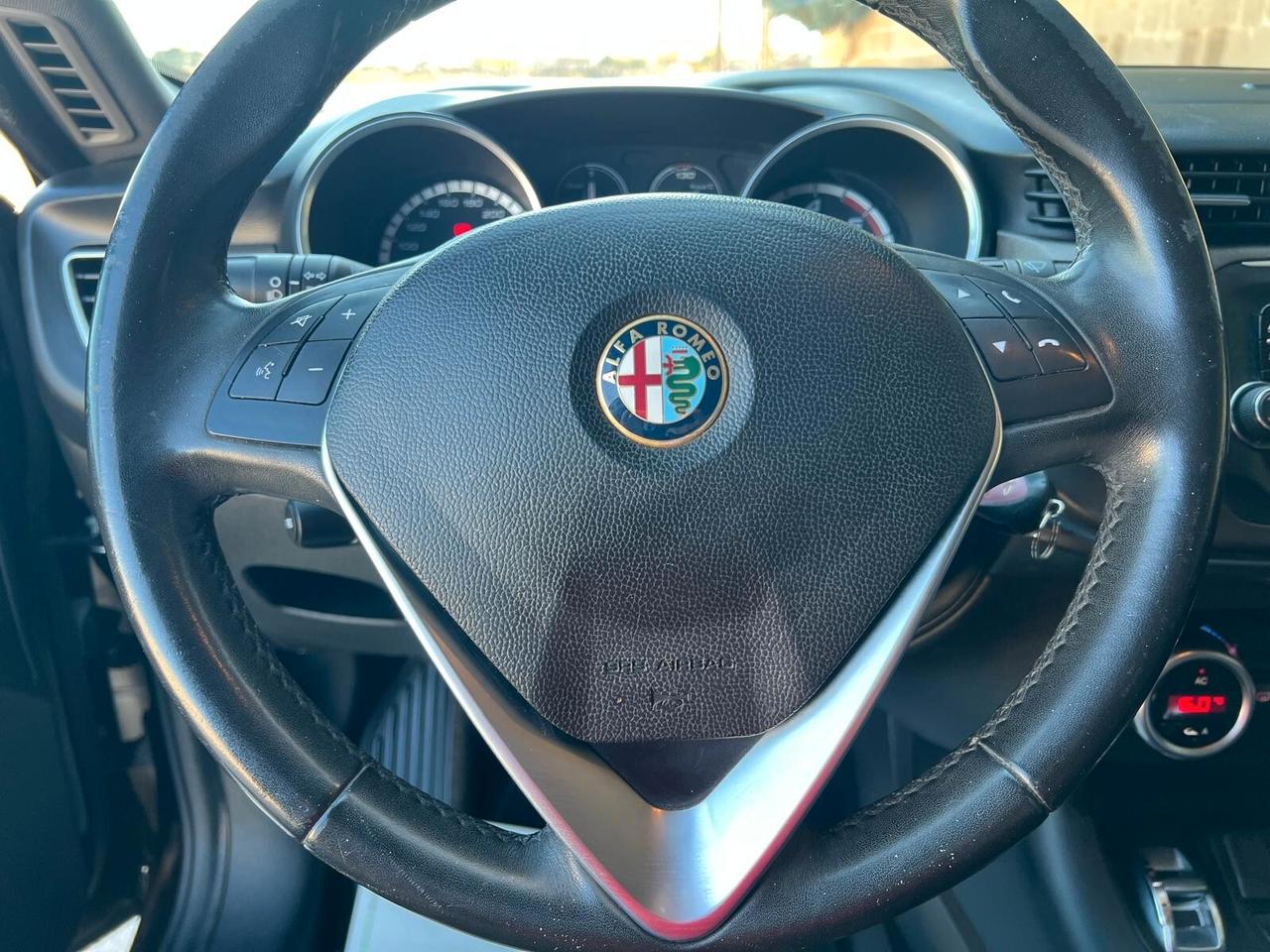 Alfa Romeo Giulietta 1.6 JTDm-2 105 CV Exclusive