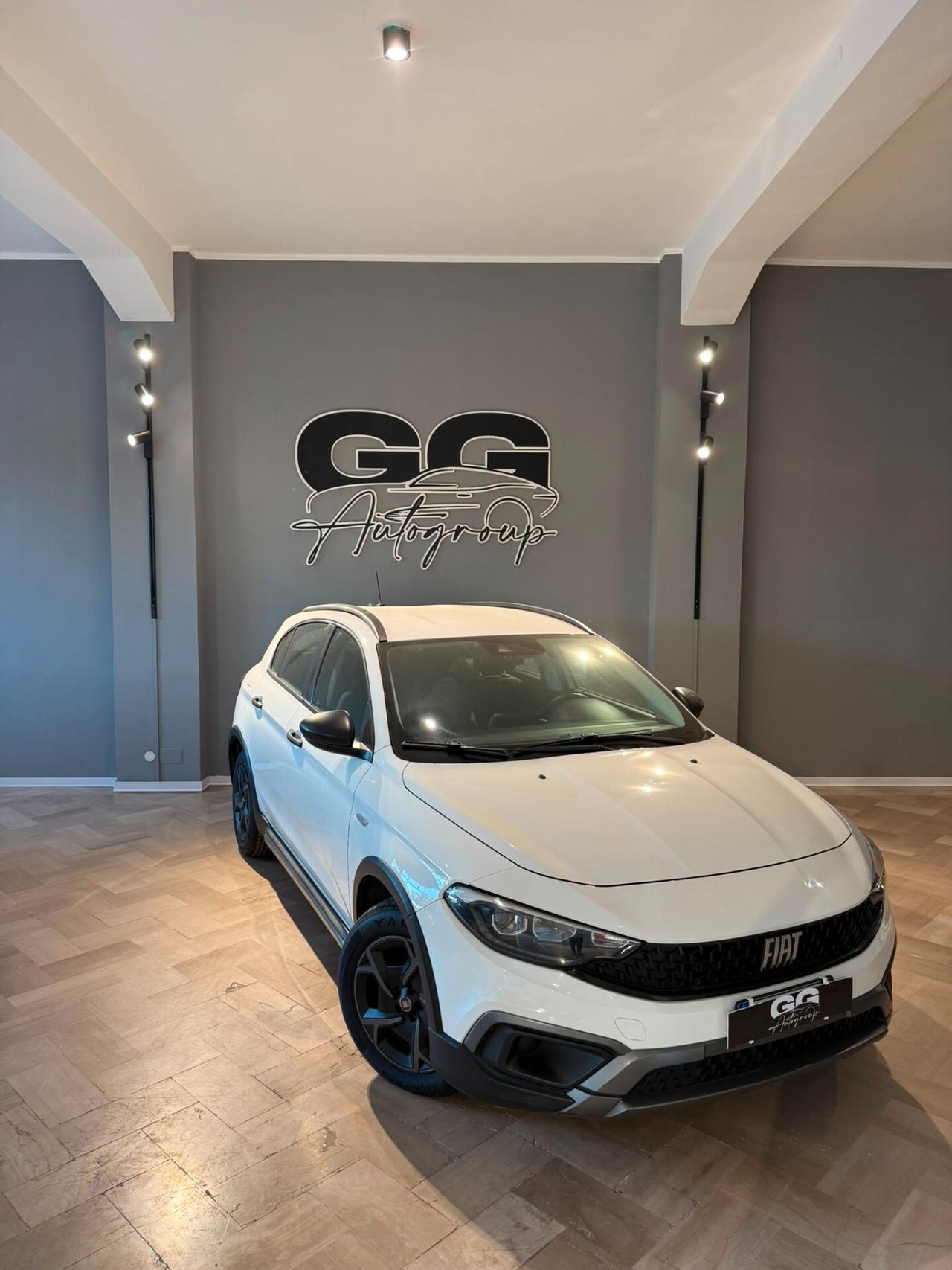 Fiat Tipo 1.6 Mjt S&S 5 porte Cross
