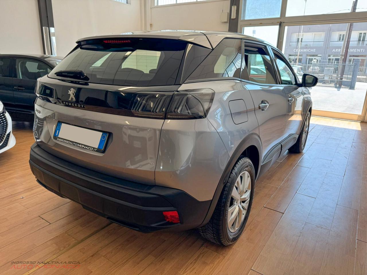 Peugeot 3008 BlueHDi 130cv EAT8 Active 2021