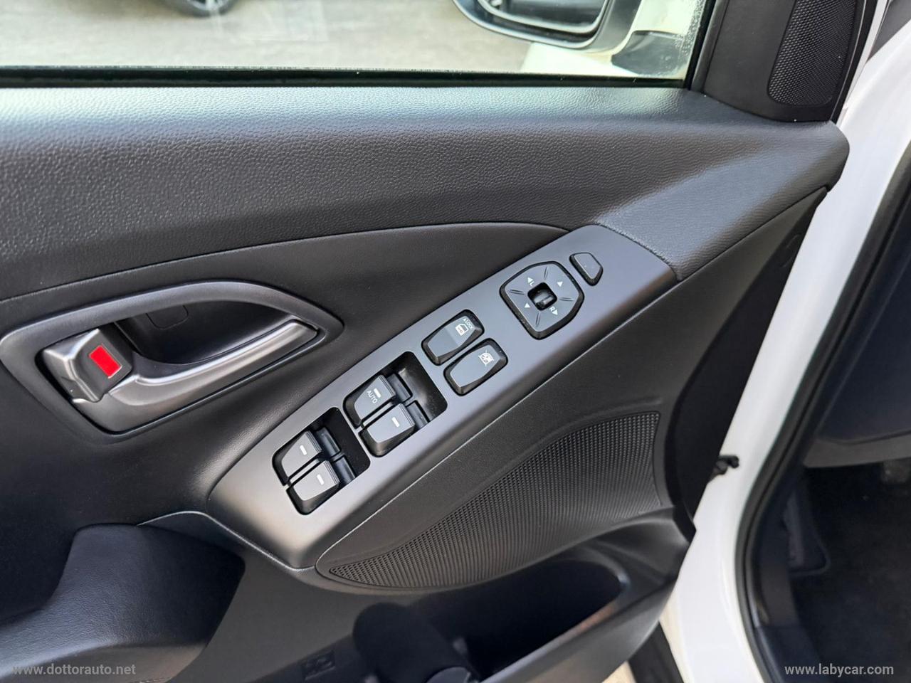 HYUNDAI ix35 1.7 CRDi 2WD Xpossible