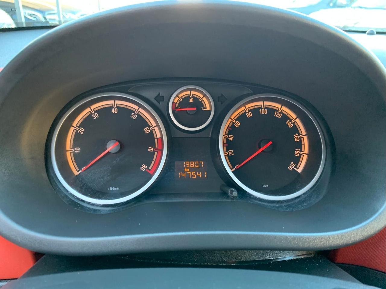 Opel Corsa 1.2 3 porte Sport