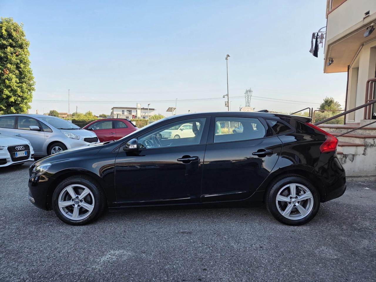 Volvo V40 D2 Business