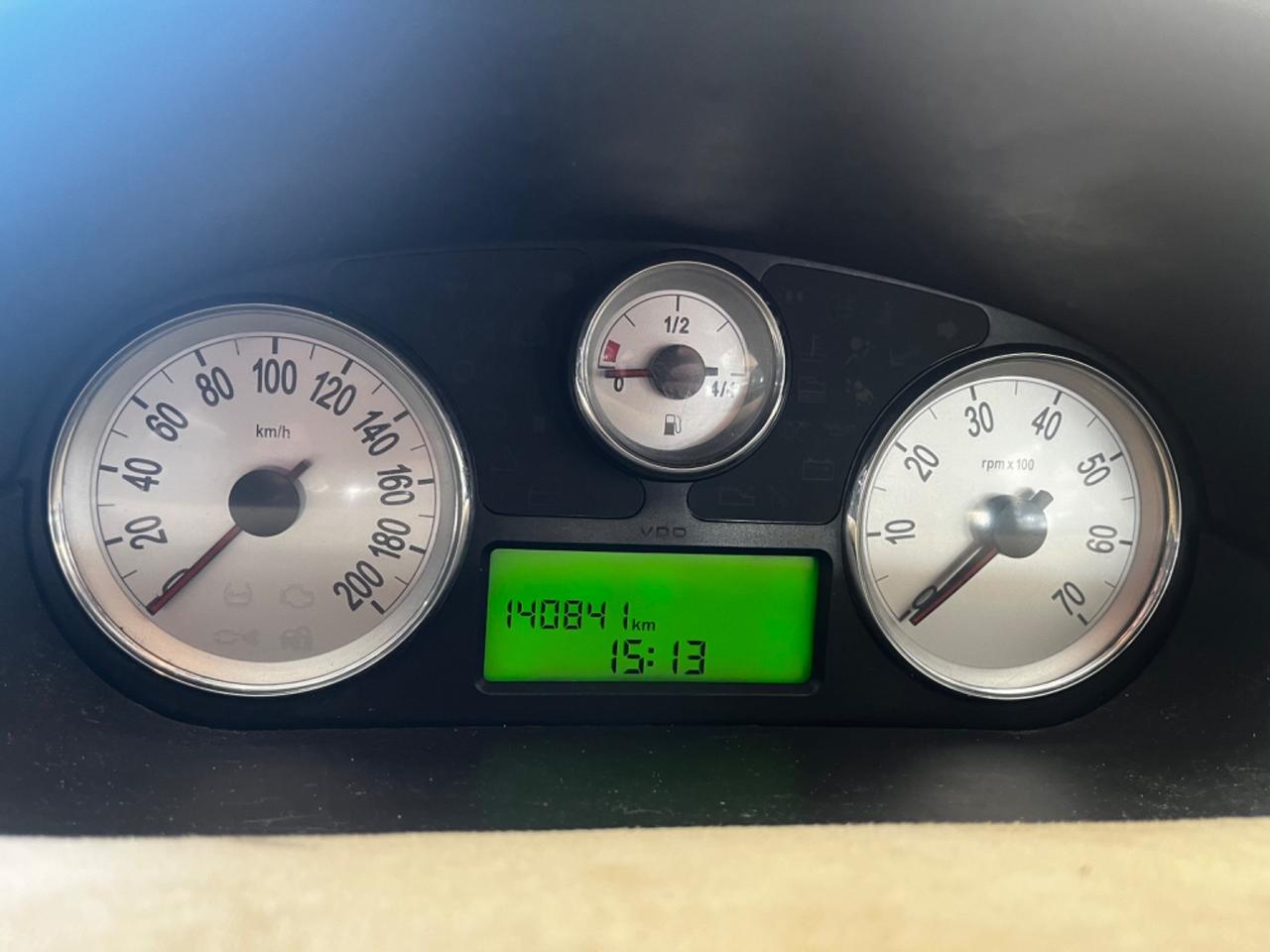 Lancia Ypsilon 1.2 16V Platino