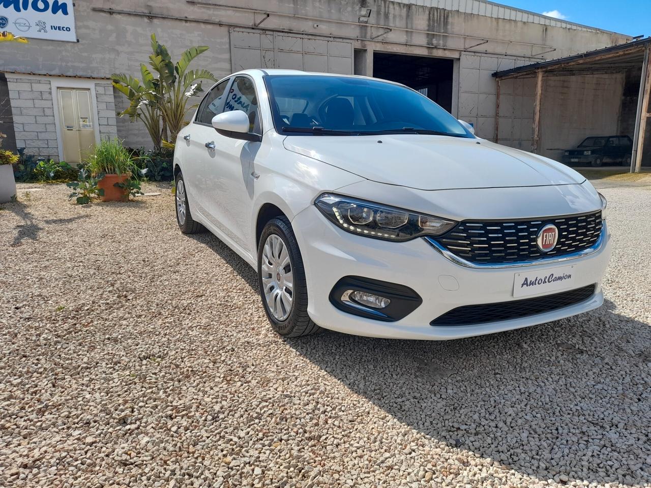 Fiat Tipo 1.6 Mjt 120 CV Easy SOLO 14.000 KM