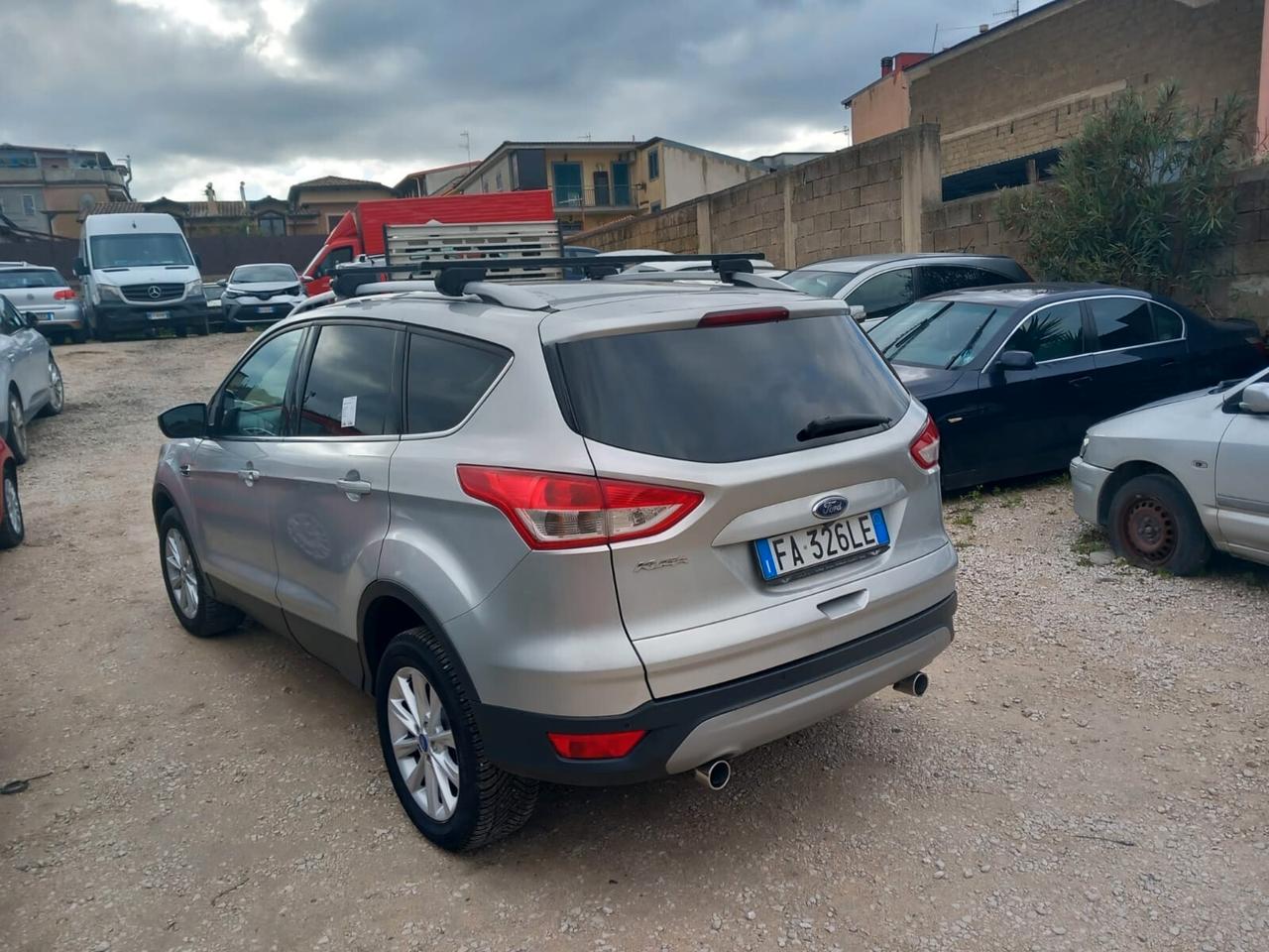 Ford Kuga 2.0 TDCI 140 CV 4WD Titanium