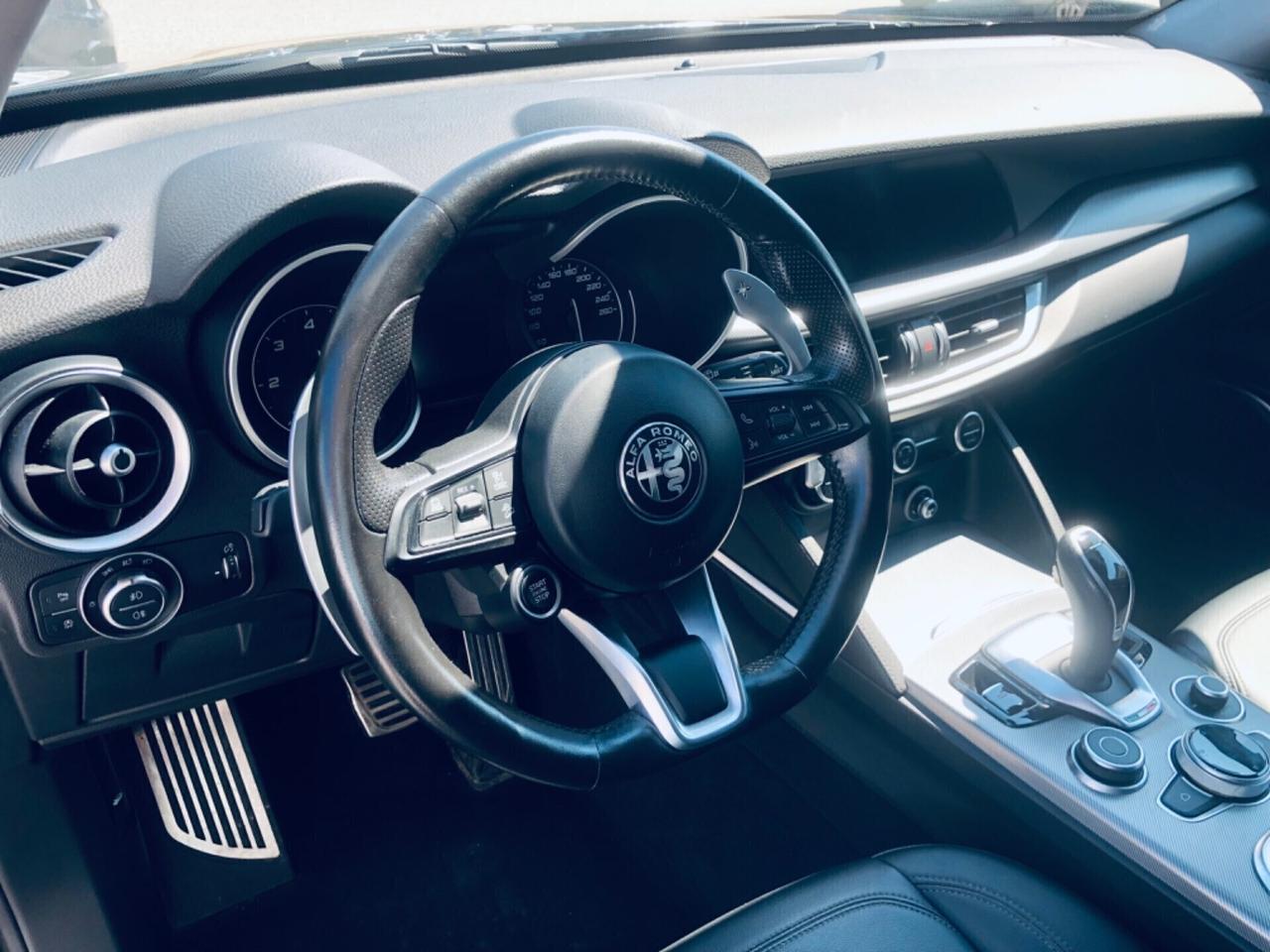 Alfa Romeo Stelvio 190CV Q4 PALETTE PELLE-TELECAM