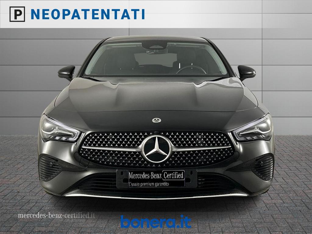 Mercedes CLA Shooting Brake 180 D Progressive Advanced 8G-DCT