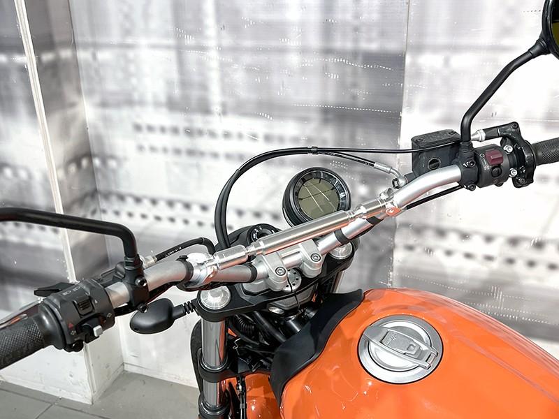 Ducati Scrambler Sixty2 400