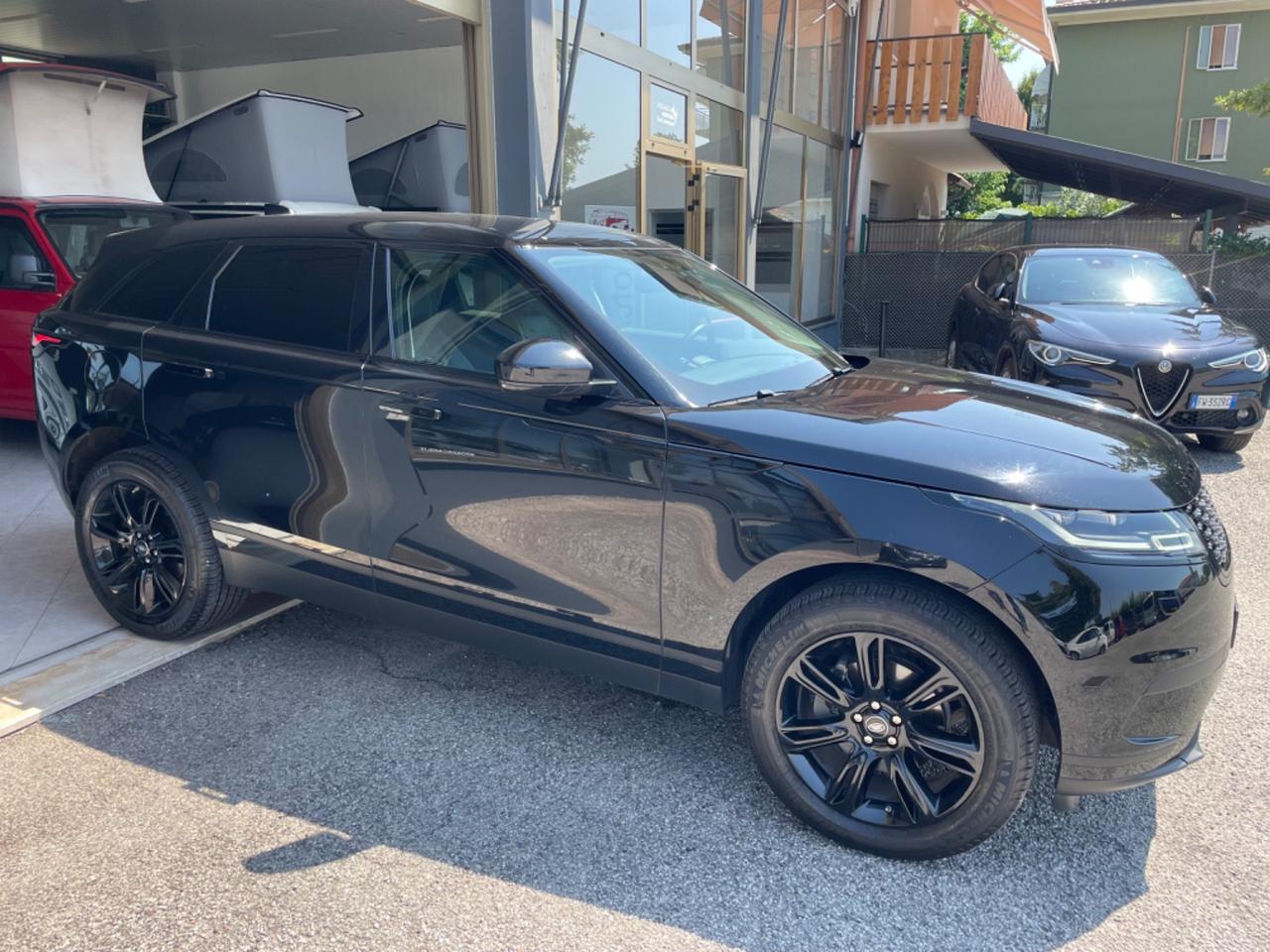 Land Rover Range Velar 2.0D I4 240 cv MY 2019