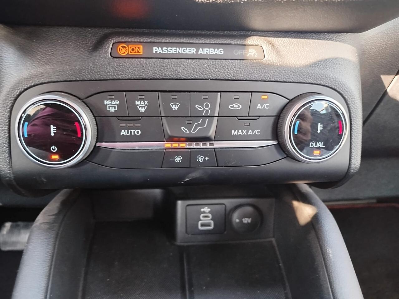 KUGA ST LINE 2.0tdi AUTOMATICA*PREZZO VERO* TAGLIANDI FORD-UNIPRO