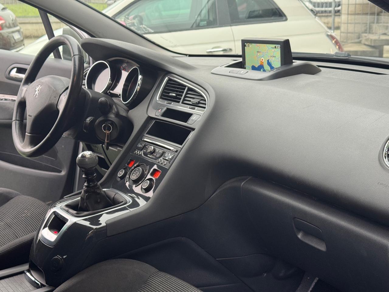 Peugeot 5008 BlueHDi 120 S&S Allure