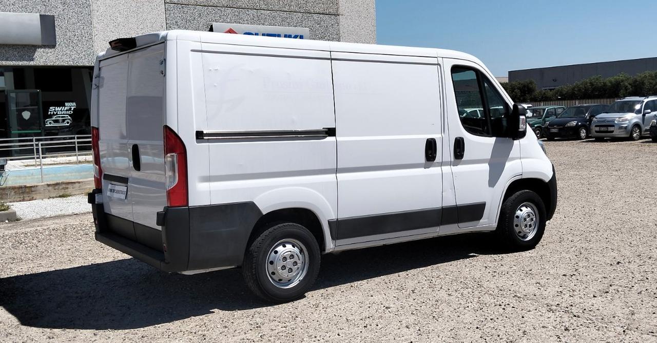 FIAT Ducato 30 CH1 2.3 mjt 130cv E6
