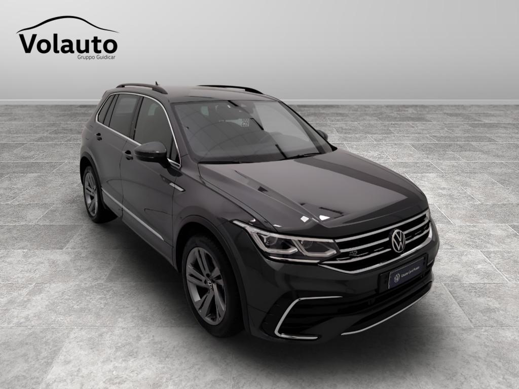 VOLKSWAGEN Tiguan II 2021 - Tiguan 2.0 tdi R-Line 4motion 150cv dsg