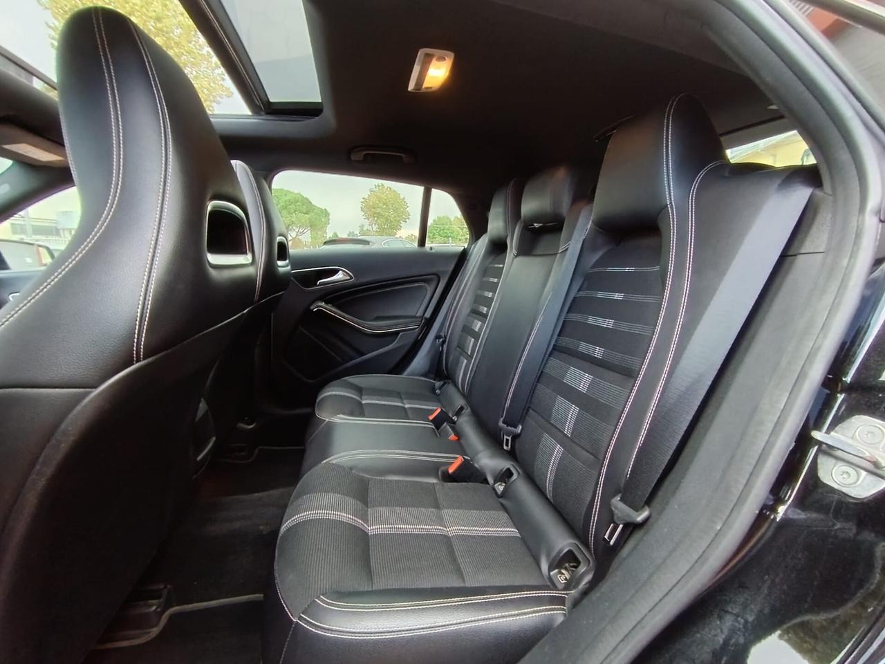 Mercedes-benz CLA 200 d Automatic TETTO PANORAMICO