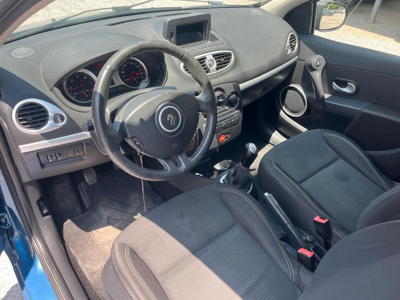 Renault Clio 1.5 dCi 70CV SporTour Confort 2010