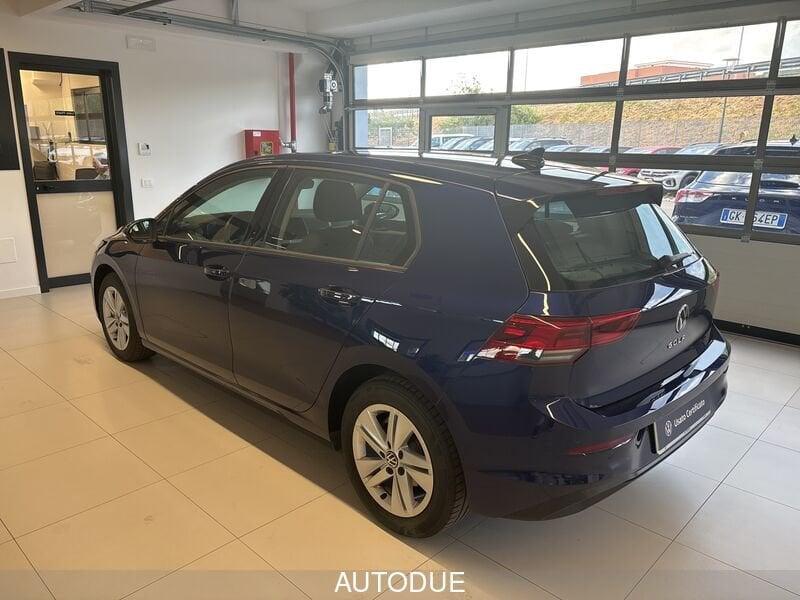 Volkswagen Golf 8 2.0 TDI SCR LIFE DSG 115 CV
