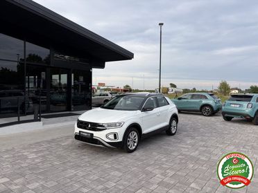 VOLKSWAGEN T-Roc 2.0 TDI RESTYLING con GANCIO TRAINO
